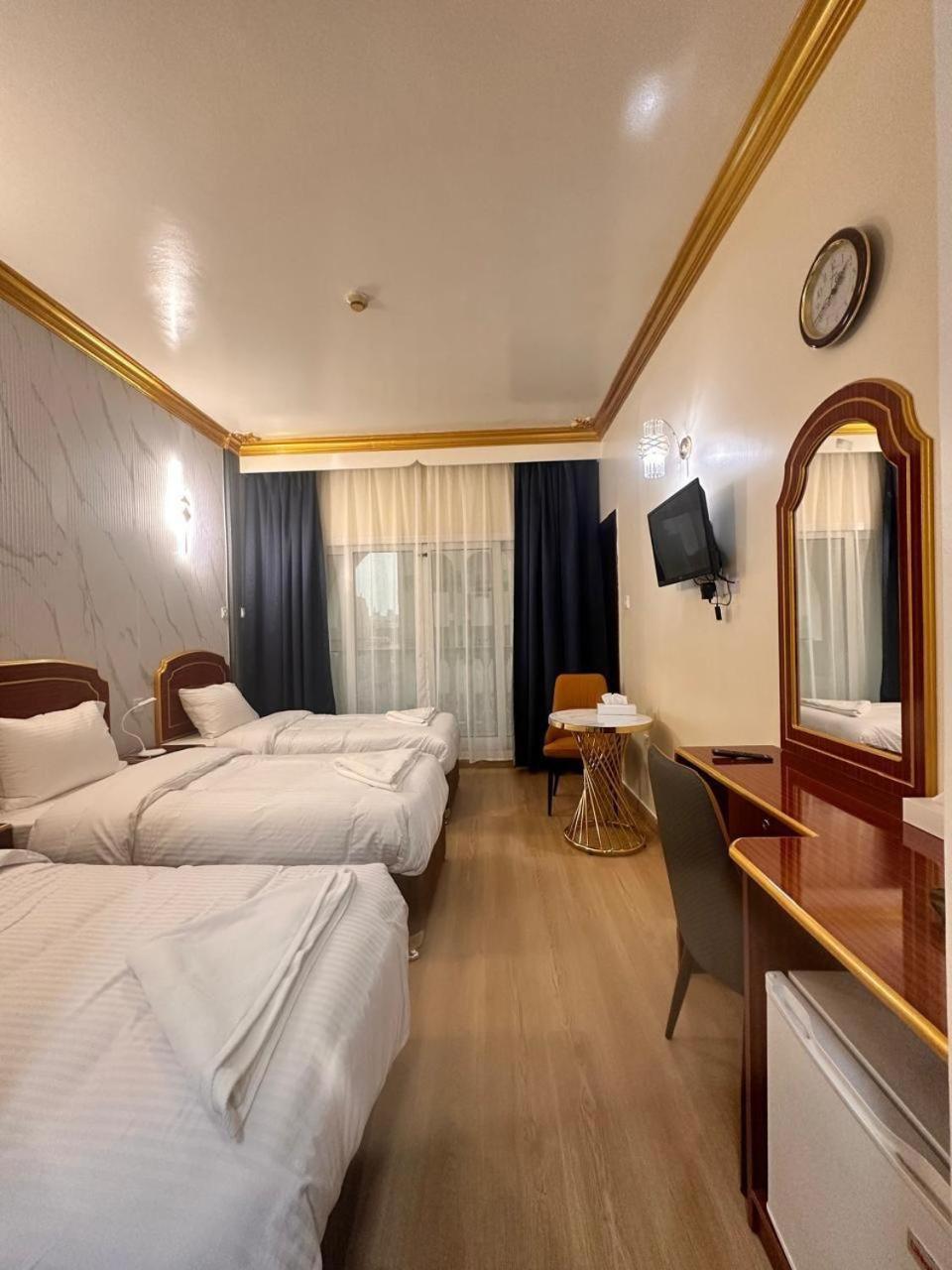 Galaxy Star Hotel Дубай Екстер'єр фото