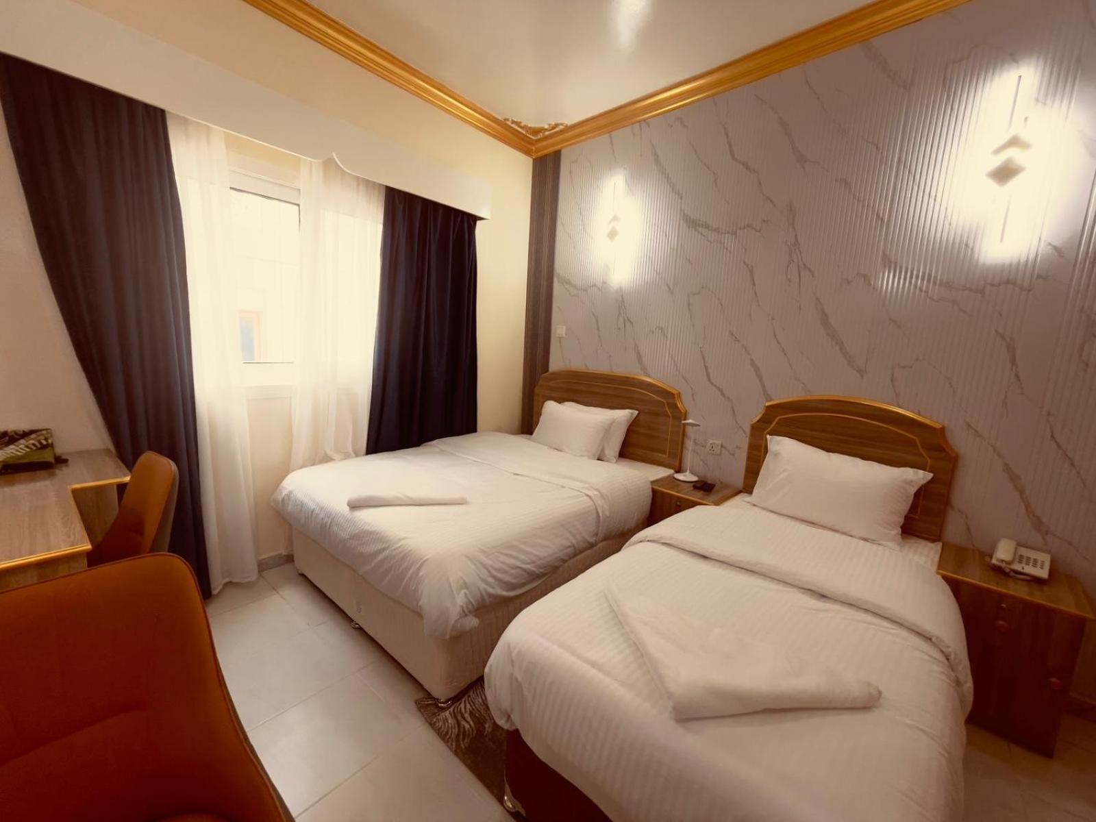 Galaxy Star Hotel Дубай Екстер'єр фото