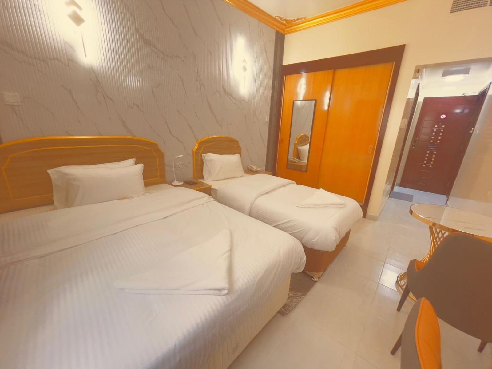 Galaxy Star Hotel Дубай Екстер'єр фото