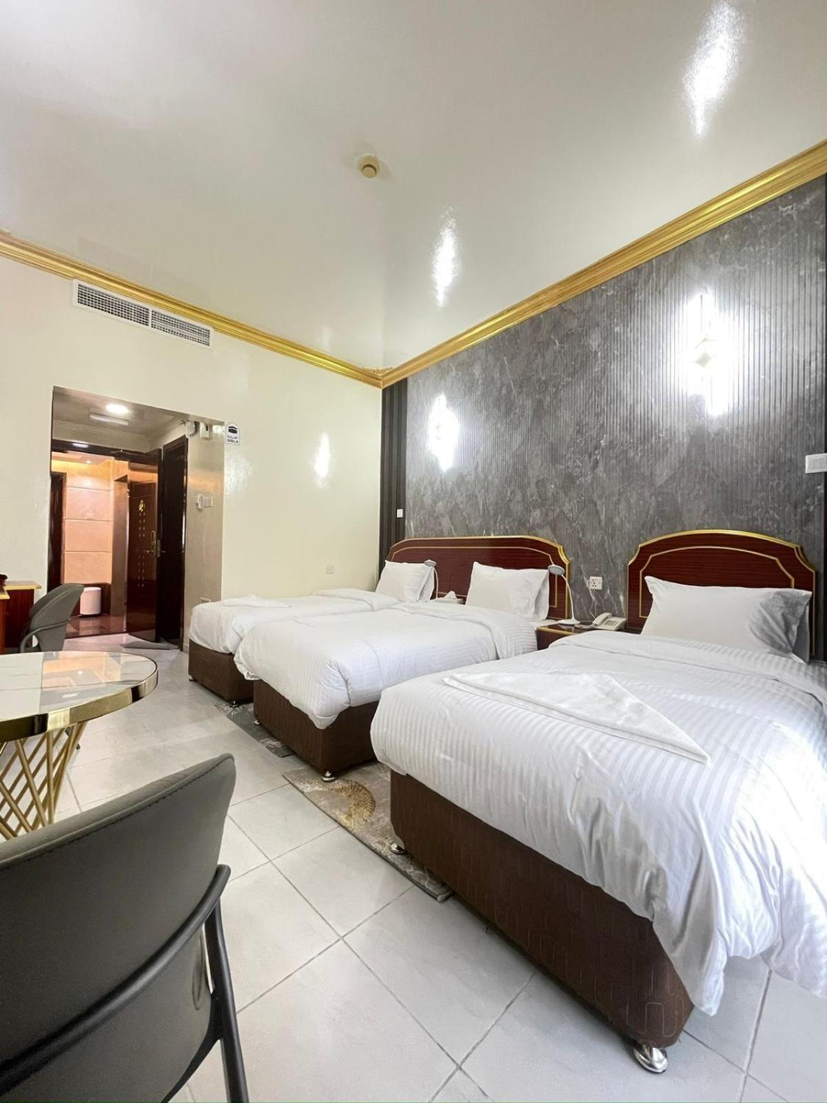Galaxy Star Hotel Дубай Екстер'єр фото